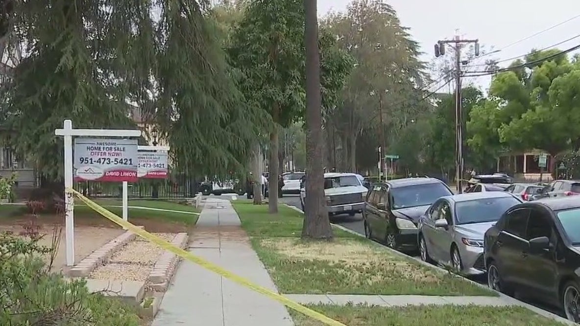 5 roommates stabbed in Riverside